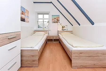 Appartement Huus Vor D Diek Neuharlingersiel